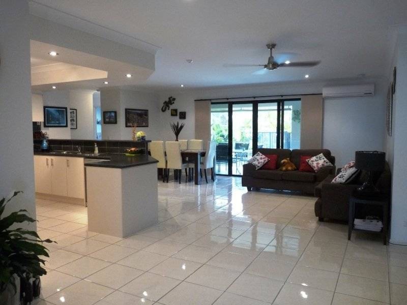 28 Artunga Place, Pelican Waters QLD 4551