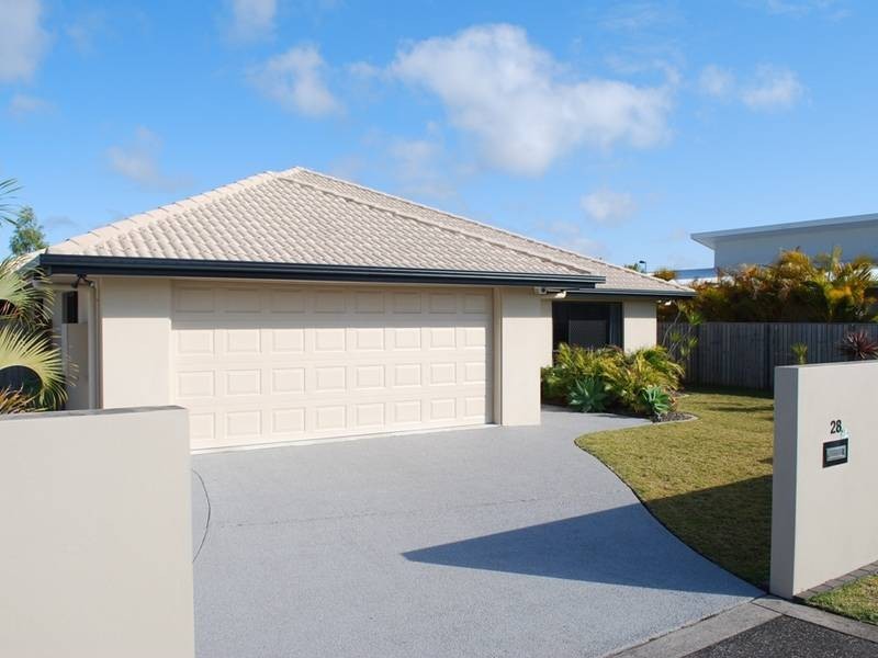 28 Artunga Place, Pelican Waters QLD 4551