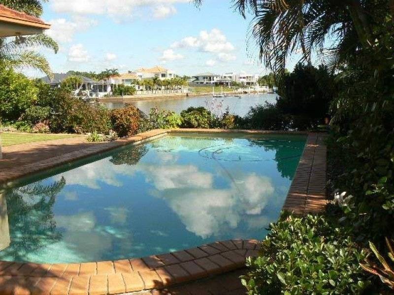 18 Godwin Place, Pelican Waters QLD 4551