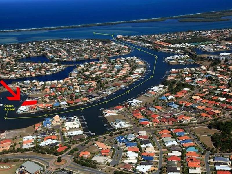 25 Godwin Place, Pelican Waters QLD 4551