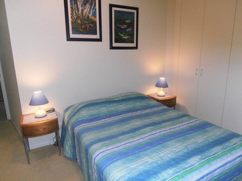 2/5 Hume Parade, Currimundi QLD 4551