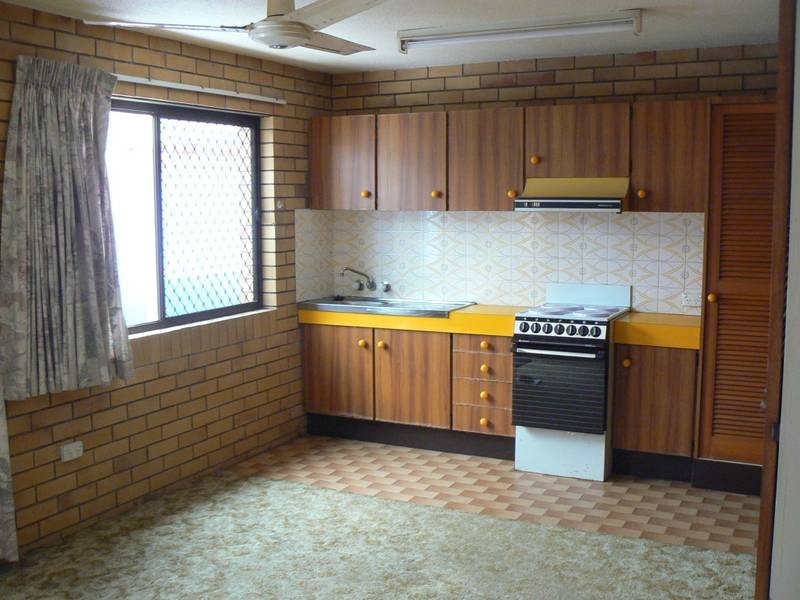 2/57 Esplanade, Golden Beach QLD 4551