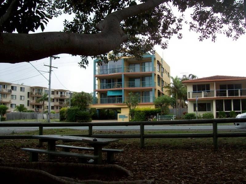 4 64 The Esplanade, Golden Beach QLD 4551