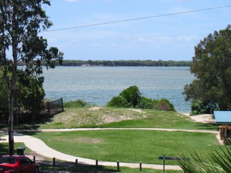 4 64 The Esplanade, Golden Beach QLD 4551