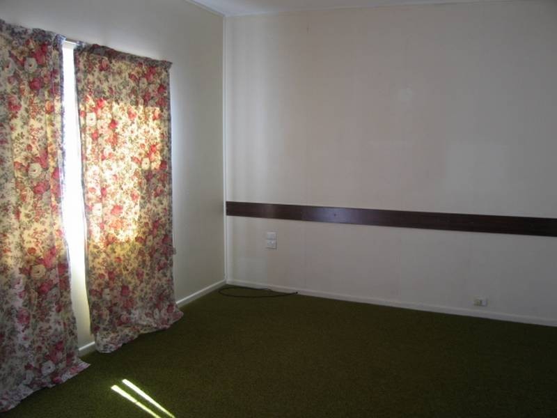 4/57 Esplanade, Golden Beach QLD 4551