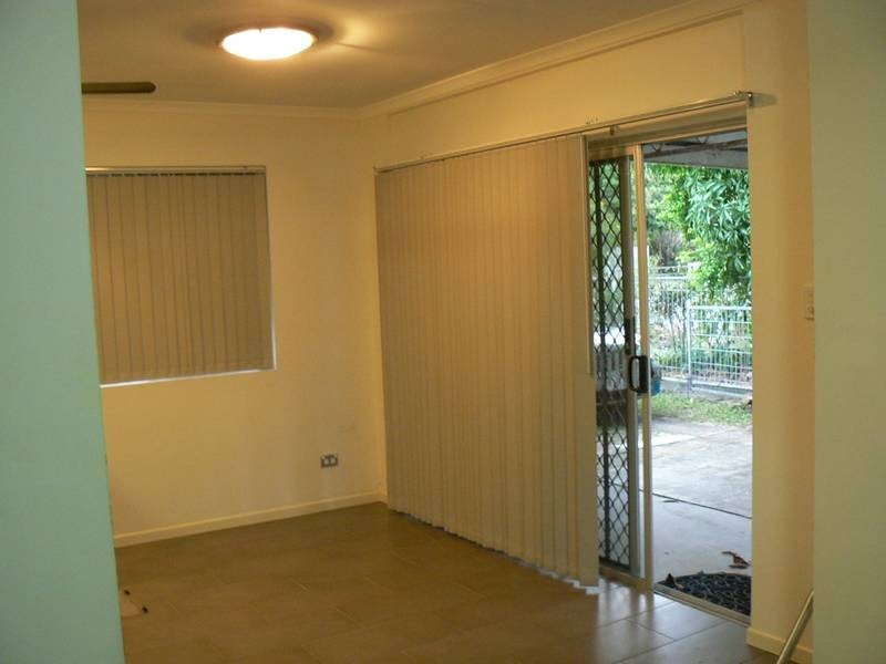 1 Blaxland Street, Golden Beach QLD 4551