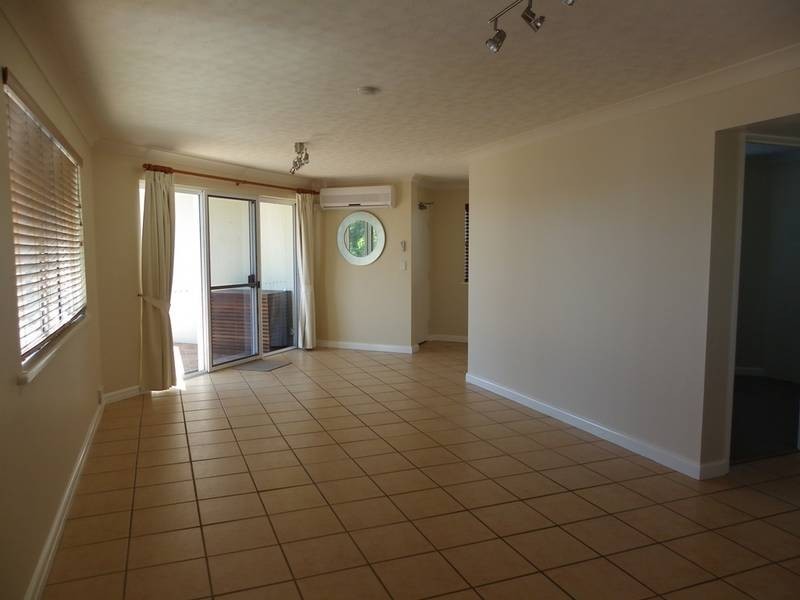 4/9 Golden Beach Esp, Golden Beach QLD 4551