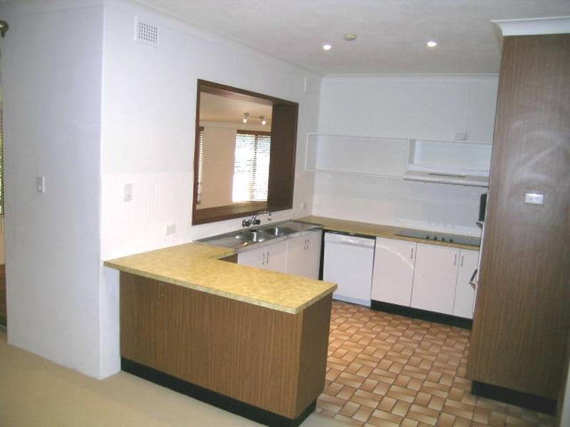 75 Taylor Ave, Golden Beach QLD 4551