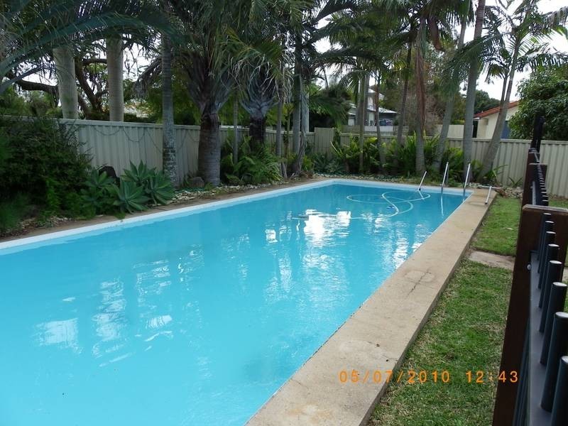 32 Wavell Ave, Golden Beach QLD 4551