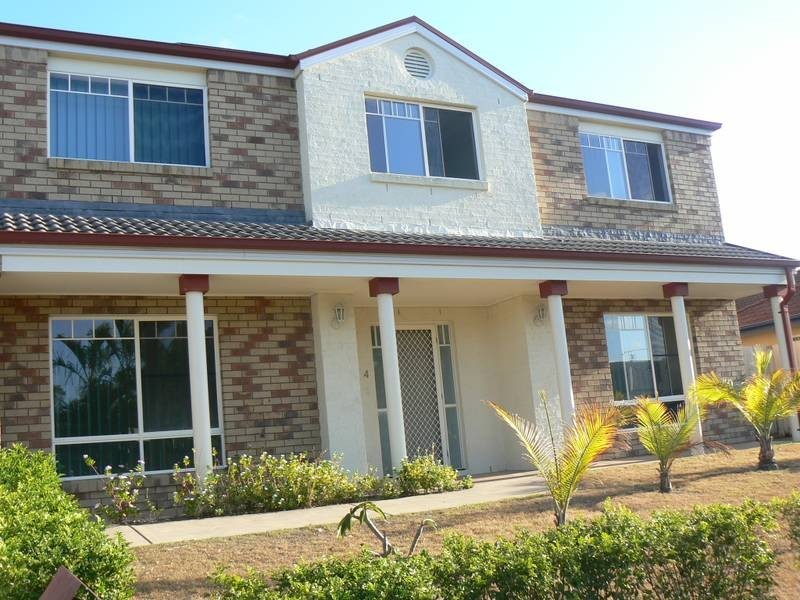 4 Firefly Street, Pelican Waters QLD 4551
