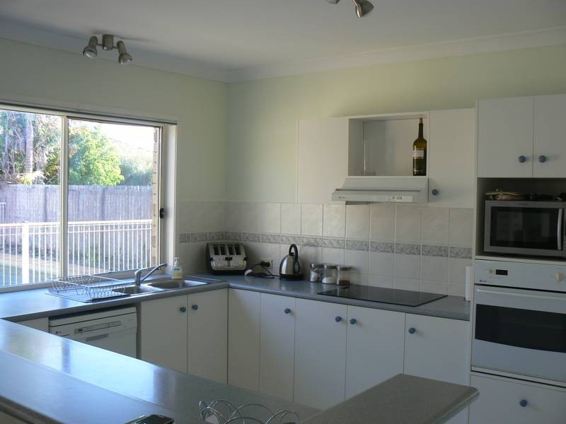 4 Firefly Street, Pelican Waters QLD 4551