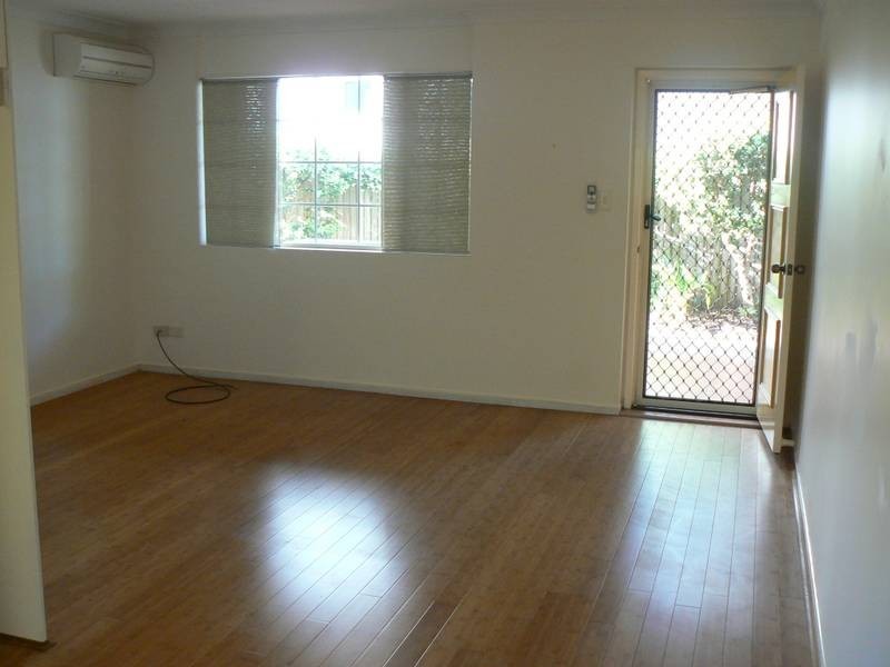 2/79 Golden Beach Esp, Golden Beach QLD 4551