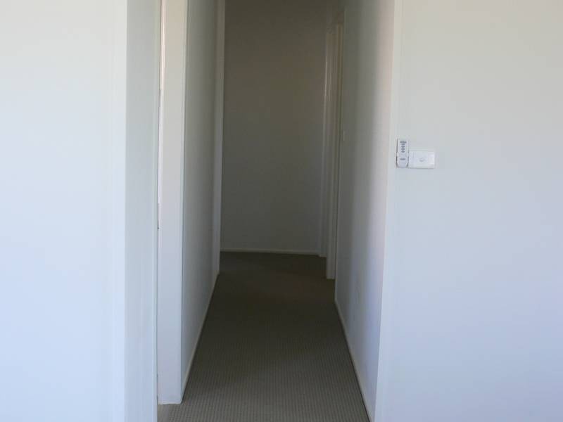 1/10 Wavell Ave, Golden Beach QLD 4551