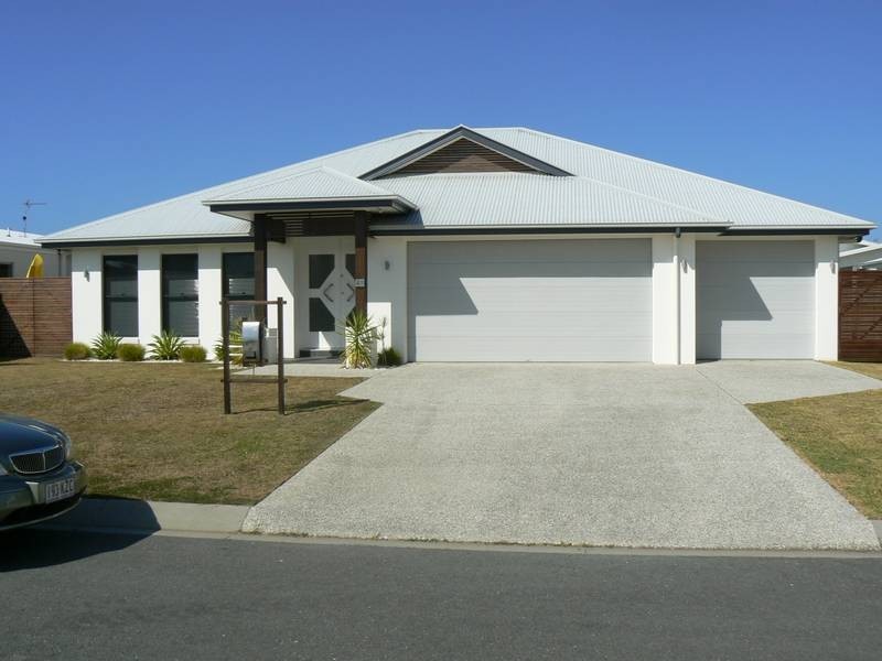 46 Bellanboe Circuit, Pelican Waters QLD 4551
