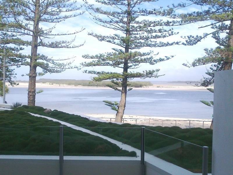 110/10 Leeding Terrace, Caloundra QLD 4551