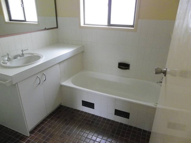 29 Coronation Ave, Golden Beach QLD 4551