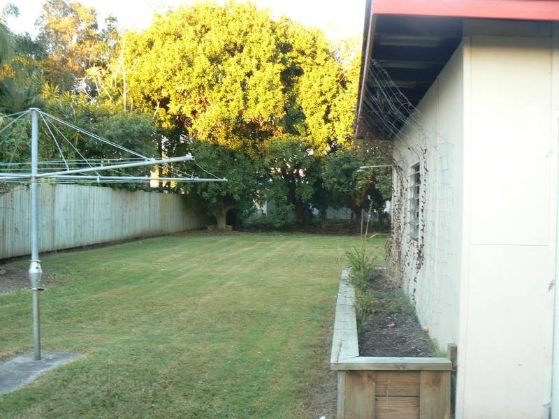 23 Blaxland Street, Golden Beach QLD 4551