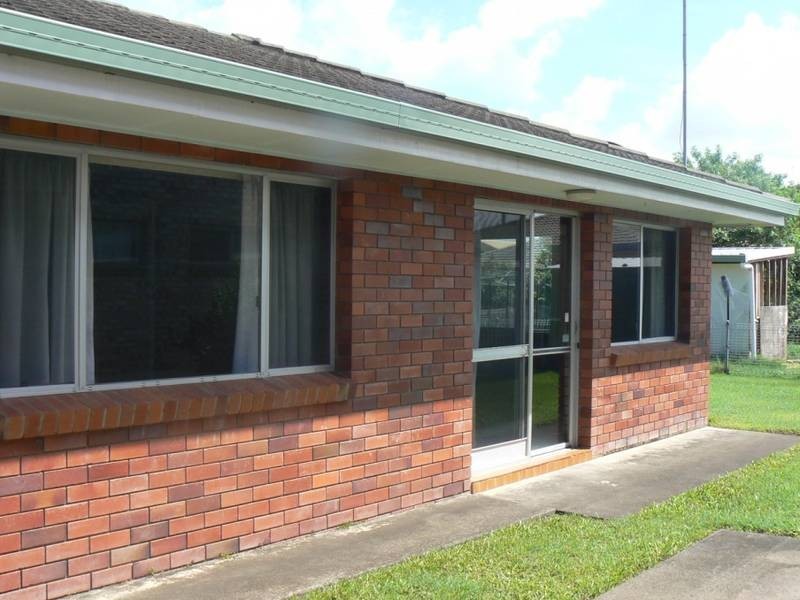 2/194 Golden Beach Esp, Golden Beach QLD 4551