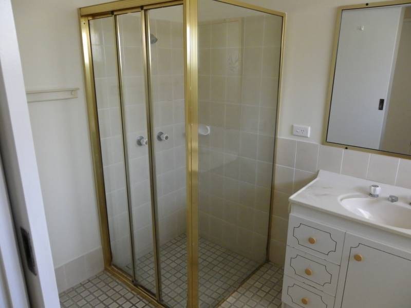 1/19 St Pauls Ave, Golden Beach QLD 4551