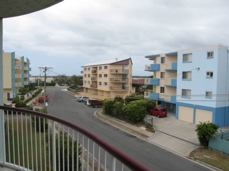 3/31 Kennedy Parade, Golden Beach QLD 4551