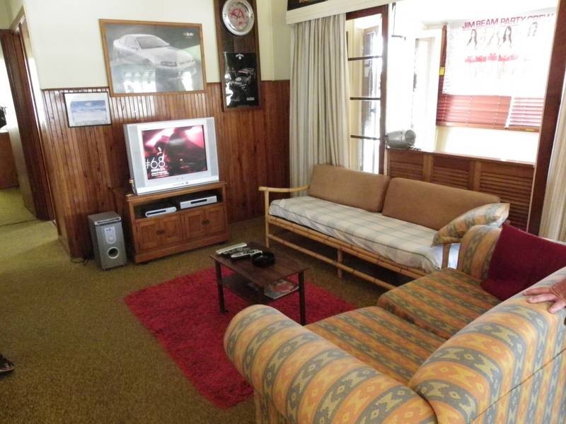 8 Oxley Street, Golden Beach QLD 4551