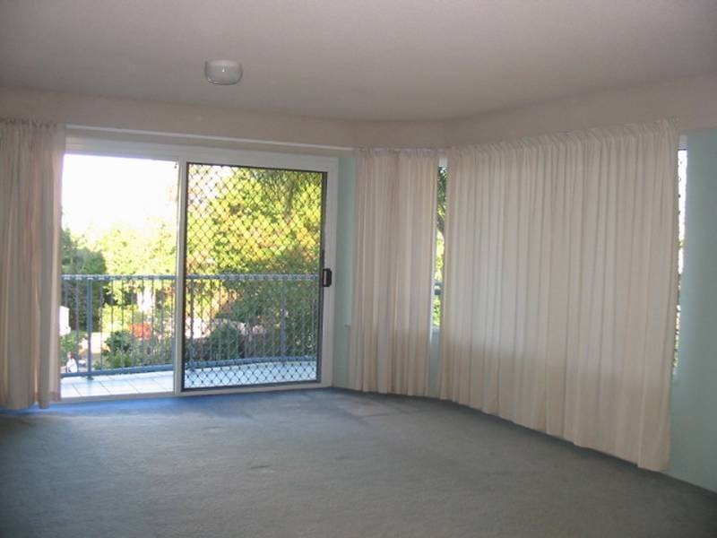 1/2 Upper Gay  Terrace, Kings Beach QLD 4551