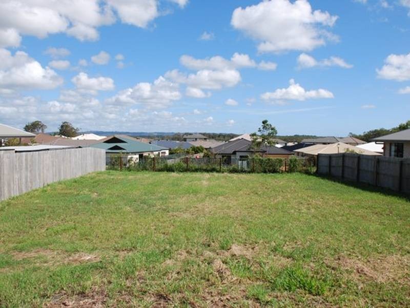 14 Forest View Way, Little Mountain QLD 4551