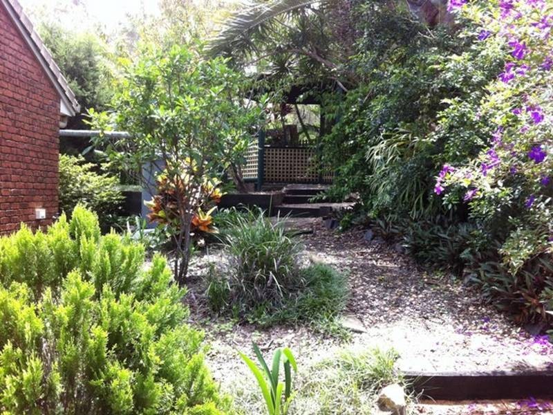 2/3 Rosewood Drive, Caloundra West QLD 4551