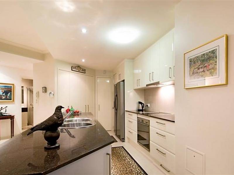 2/93 Landsborough Parade, Golden Beach QLD 4551