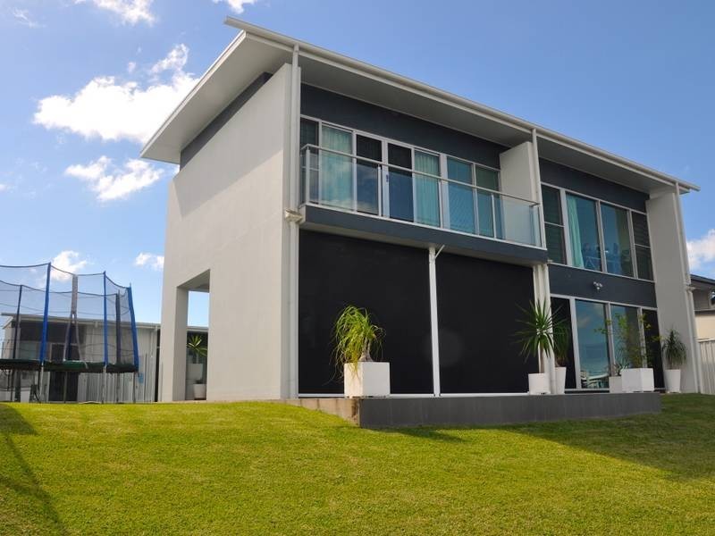 10 Westholme Circuit, Pelican Waters QLD 4551