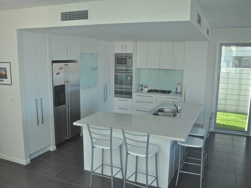 10 Westholme Circuit, Pelican Waters QLD 4551