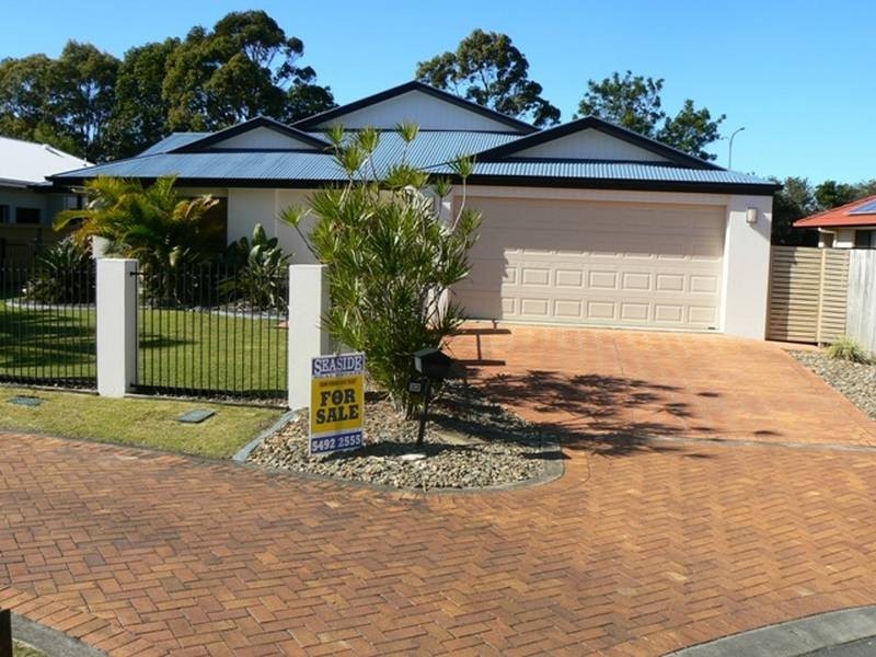32 Undanbi Place, Pelican Waters QLD 4551