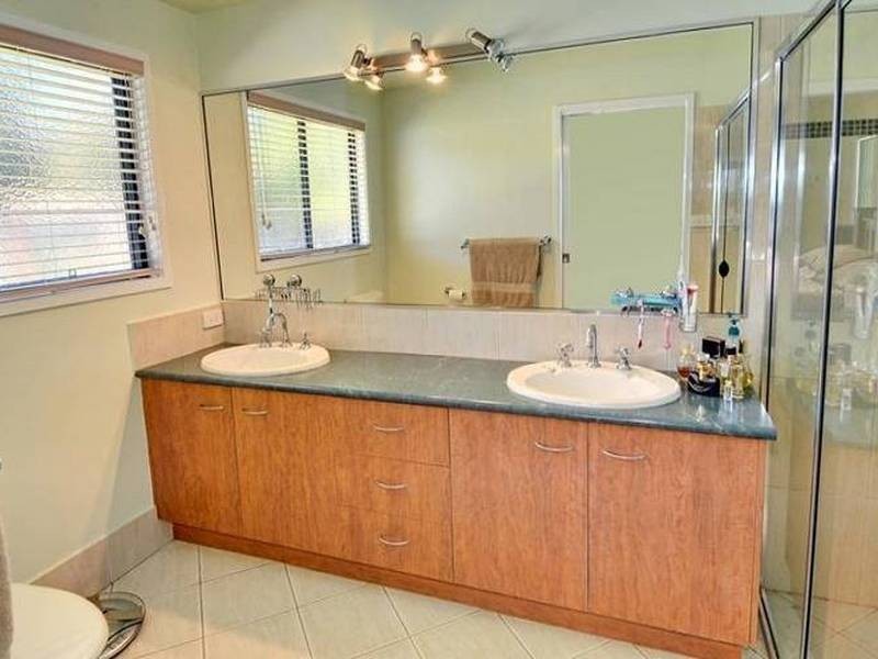 32 Undanbi Place, Pelican Waters QLD 4551