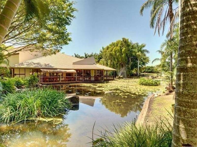 15/2 Landsborough Parade, Golden Beach QLD 4551