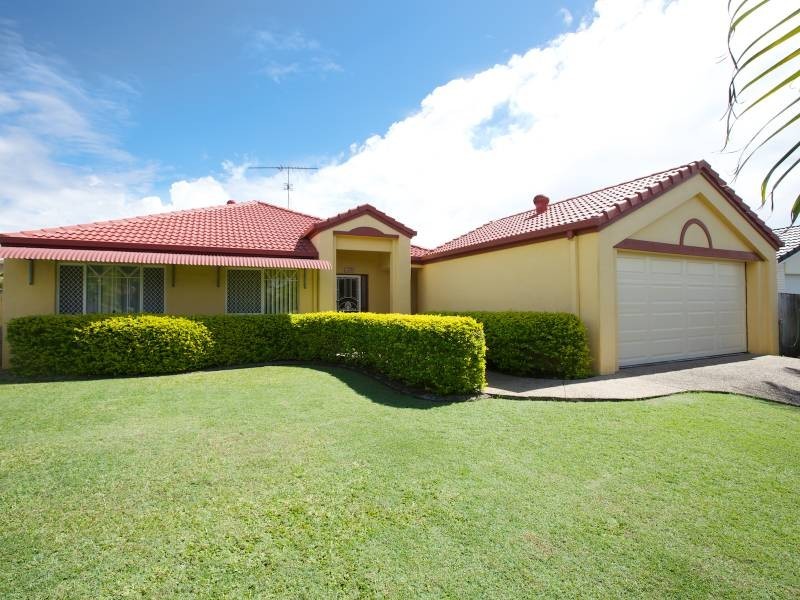 32 Sir Joseph Banks Drive, Pelican Waters QLD 4551