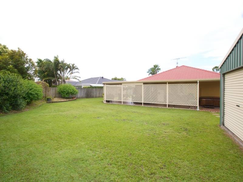 32 Sir Joseph Banks Drive, Pelican Waters QLD 4551