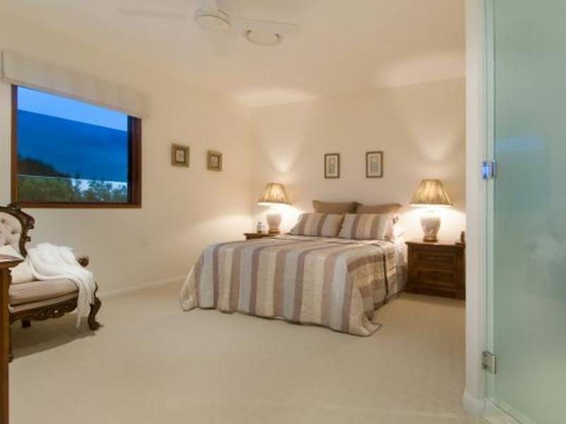 24 Rutherford Place, Pelican Waters QLD 4551