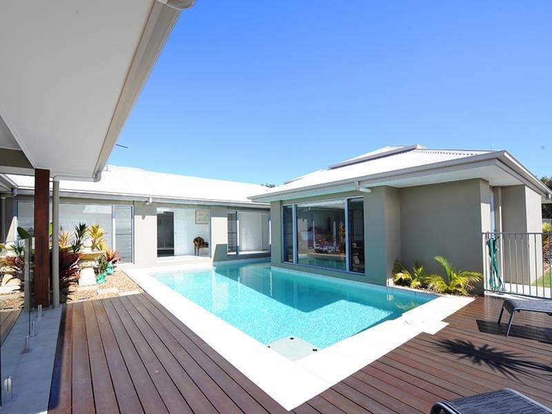 94 Tweddell Drive, Pelican Waters QLD 4551