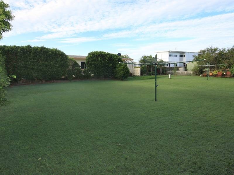 7 Drake Street, Golden Beach QLD 4551