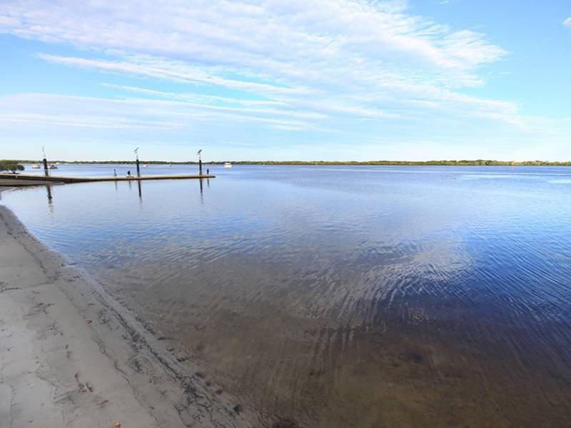 7 Drake Street, Golden Beach QLD 4551