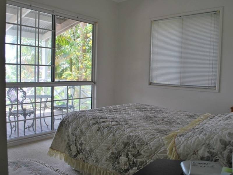 32 Suzen Court, Mooloolah Valley QLD 4553