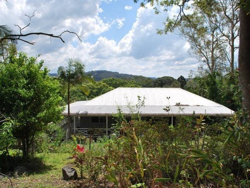 32 Suzen Court, Mooloolah Valley QLD 4553