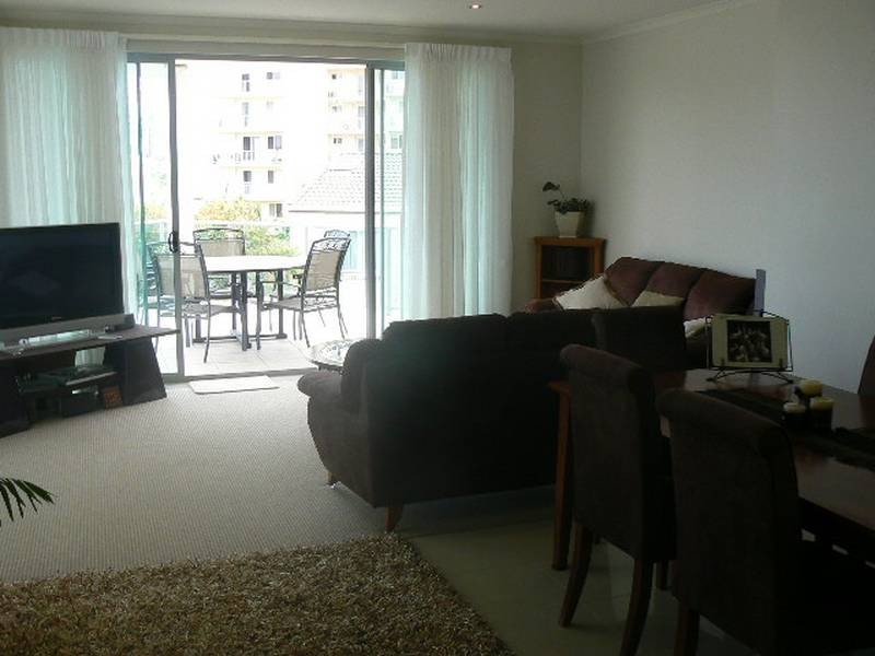 6/93 Landsborough Parade, Golden Beach QLD 4551