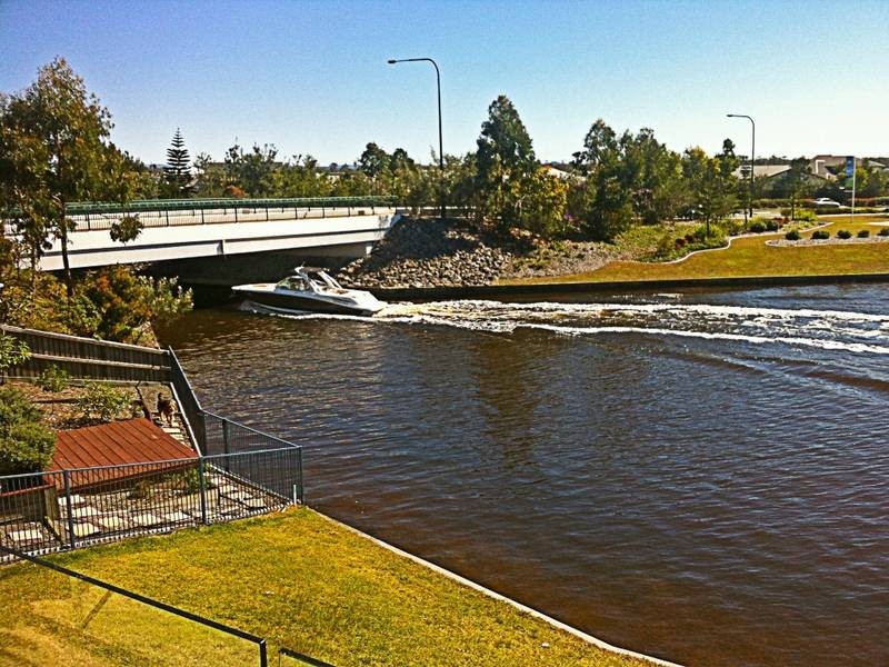 11 Abbey Street, Pelican Waters QLD 4551