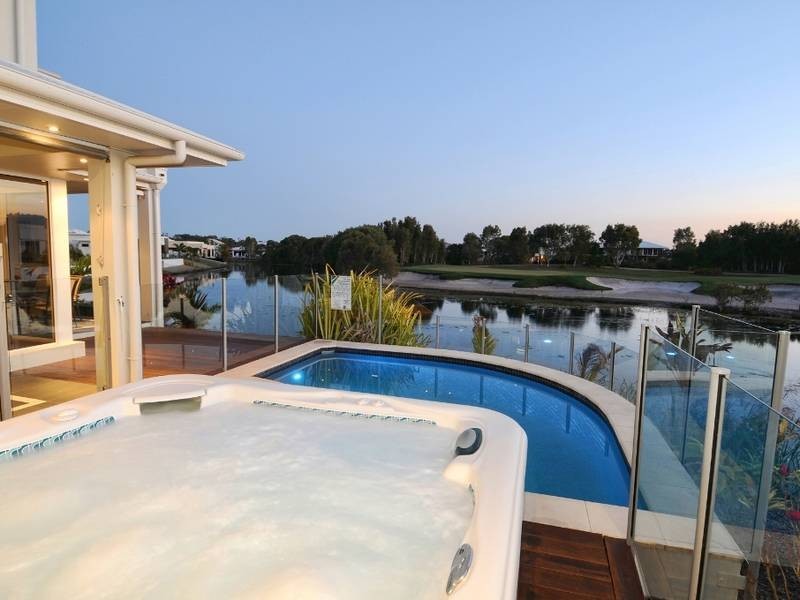 21 Rutherford Place, Pelican Waters QLD 4551
