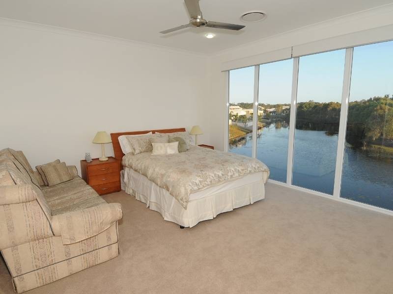 21 Rutherford Place, Pelican Waters QLD 4551
