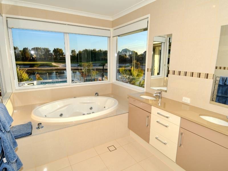 21 Rutherford Place, Pelican Waters QLD 4551