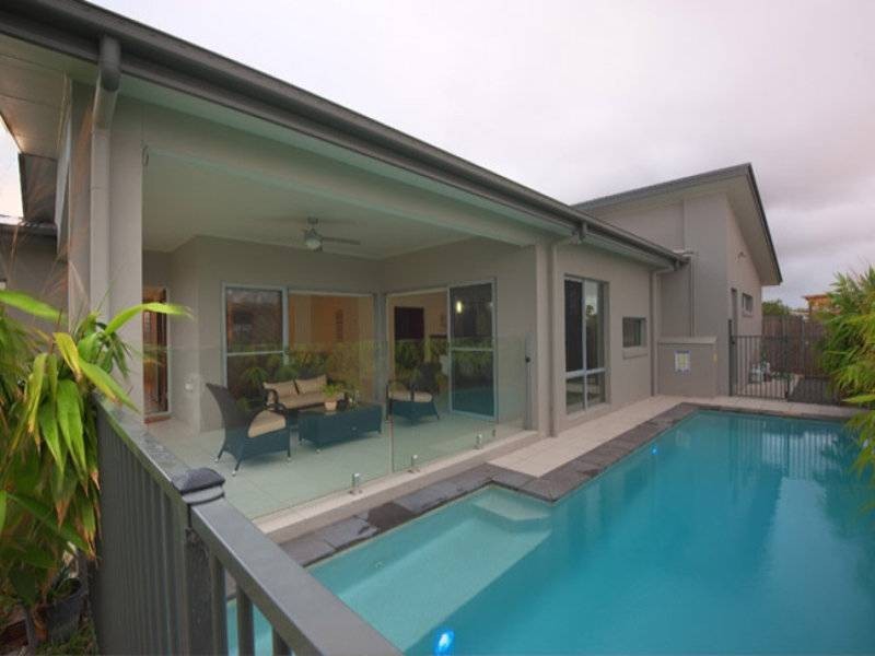 4 Trinity Place, Pelican Waters QLD 4551