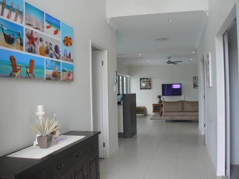 4 Trinity Place, Pelican Waters QLD 4551