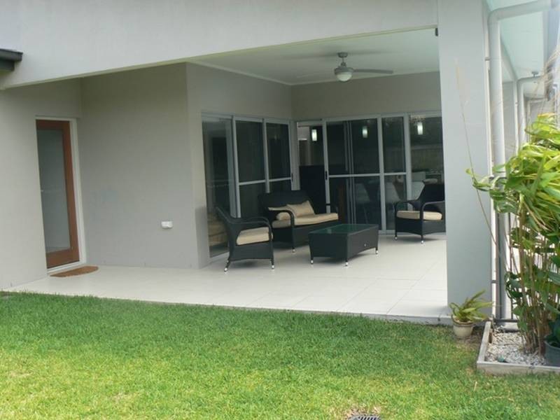 4 Trinity Place, Pelican Waters QLD 4551